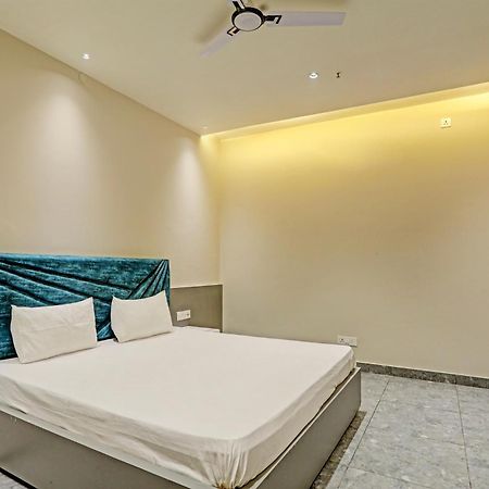 Hotel O Miraas Hotel And Banquet Hall 卢迪亚纳 外观 照片
